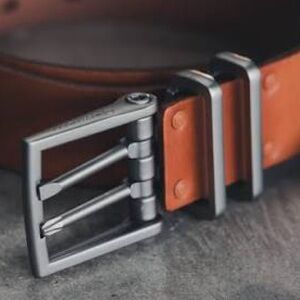 Westwell 686 the Voyager Belt buckle multitool silver
